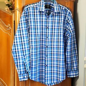 NORSTROM mens dress‎ shirt blue plaid. Trim fit size 15. Great condition.